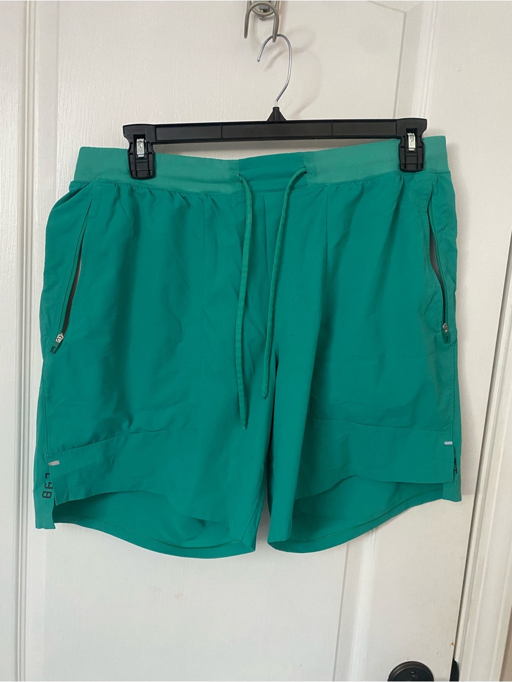 lululemon athletica teal drawstring athletic shorts